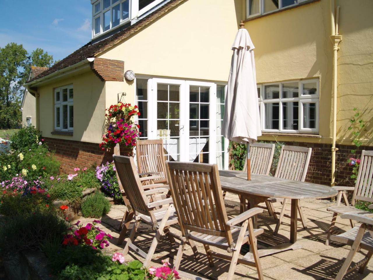 The Newnham White House Bed & Breakfast Baldock Ngoại thất bức ảnh